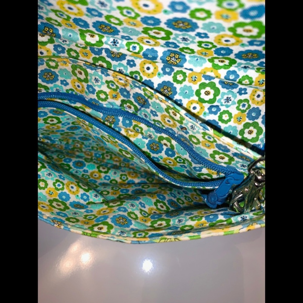 Vera Bradley Small Floral Clutch w/ Chain Strap - Picture 4 of 8